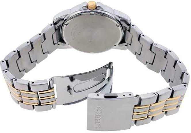 Seiko SNE098 Watch Review